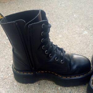 Size 5 USM Black Dr. Martens Jadons